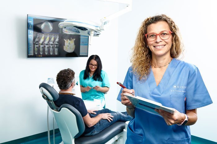 dr rodirguez clinique dentaire el cedro barcelone