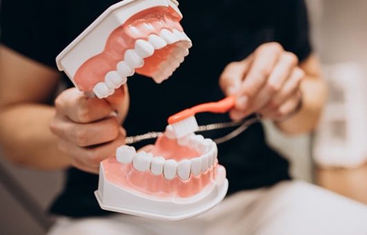 conseils post implant dentaire