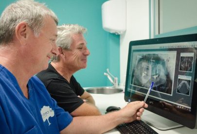 refaire ses dents dentiste et patient