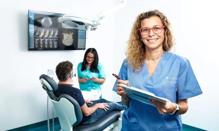 Dr Leticia Rodriguez