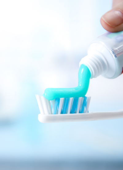 dentifrice au fluor pour prevenir la parodontite