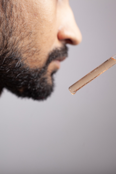 hydratation de la barbe homme